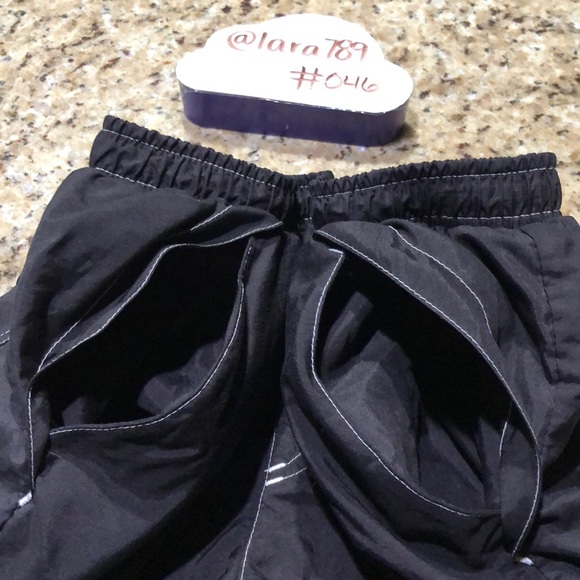 Boys Adidas Short - Picture 5 of 6